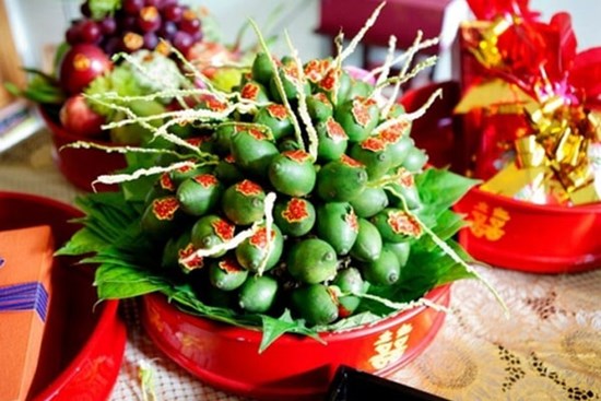 Mẹ chồng tương lai tuyên bố: “Chiều dâu để nó ngồi lên đầu”, bố cô dâu đập bàn rồi tỏ thái độ cực gắt khiến tất cả im re