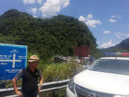 Hiện trường vụ lật xe làm 13 người tử vong ở Quảng Bình-2