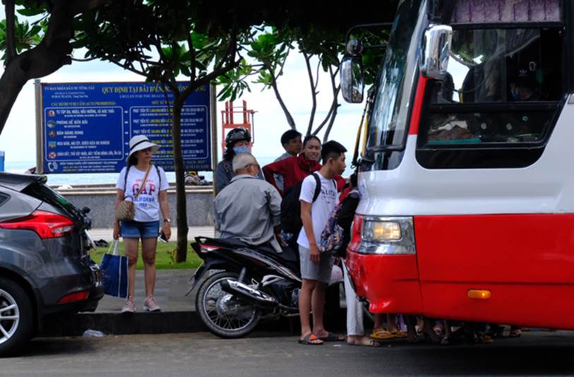 Vũng Tàu cháy phòng khách sạn mùa cao điểm du lịch, nhà nghỉ có chỗ báo đến 1,2 triệu/ngày, khách nghe xong choáng đặc-8