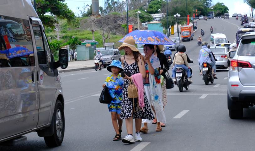 Vũng Tàu cháy phòng khách sạn mùa cao điểm du lịch, nhà nghỉ có chỗ báo đến 1,2 triệu/ngày, khách nghe xong choáng đặc-12