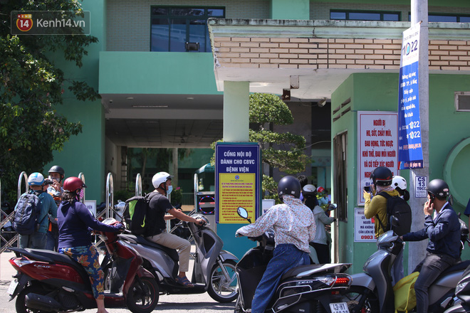 Hàng trăm nhân viên Bệnh viện Đà Nẵng được đưa đi cách ly ở khách sạn ven biển-2