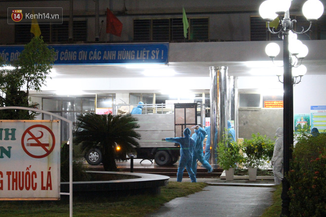 Hàng trăm nhân viên Bệnh viện Đà Nẵng được đưa đi cách ly ở khách sạn ven biển-3