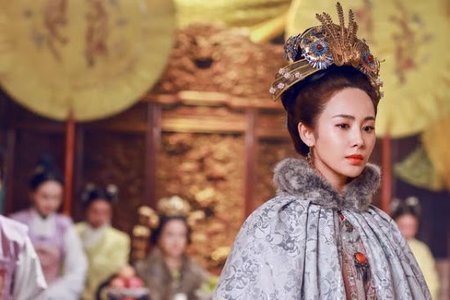 Có nhiều khiếm khuyết thân thể nhưng vị Hoàng hậu này vẫn được Đế vương yêu thương hết lòng bởi điều không phải ai cũng làm được-1
