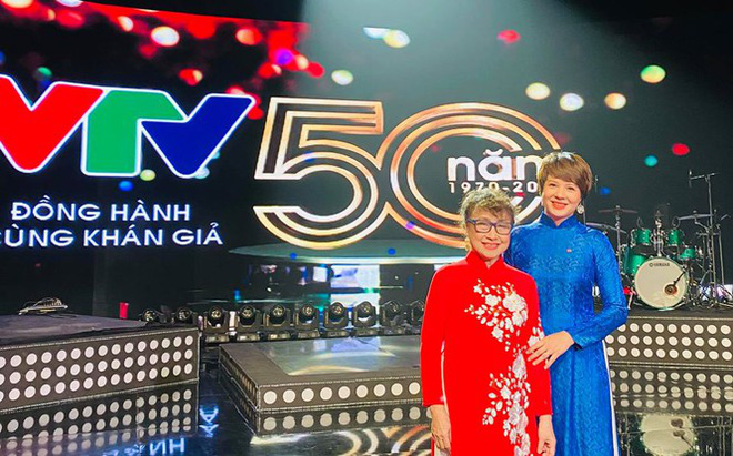 Sửng sốt diện mạo trẻ trung ở tuổi 72 của NSƯT Kim Tiến - giọng đọc huyền thoại VTV-3