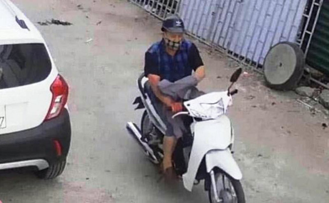 Án mạng kinh hoàng: Đang đi trên đường, người phụ nữ bị đâm nhiều nhát tử vong-2