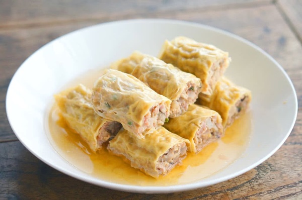 Buổi tối đem váng đậu&nbsp;làm kiểu này thì vừa tốt cho sức khỏe lại ngon lành lạ miệng vô cùng-5