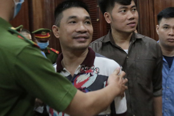 Ngày mai trùm ma túy Văn Kính Dương và người tình Ngọc Miu tiếp tục hầu tòa-3