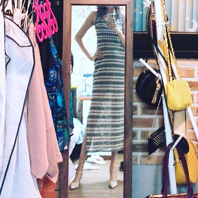 Cô gái có đôi chân dài nhất thế giới: Lùng sục khắp nơi mới mua được quần áo nhưng vẫn thích đi giày cao gót để khoe chân dài miên man-8