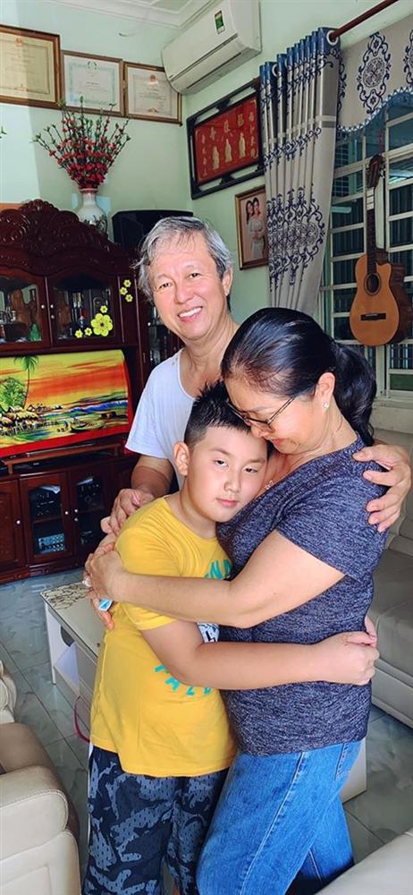 Quách Ngọc Ngoan đã có con với Phượng Chanel, con trai của anh với vợ cũ Lê Phương giờ ra sao?-4