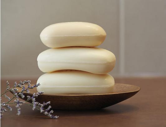 Xà phòng không chỉ để tắm mà còn có rất nhiều công dụng kỳ diệu khác, đặc biệt là trong mùa dịch này-7