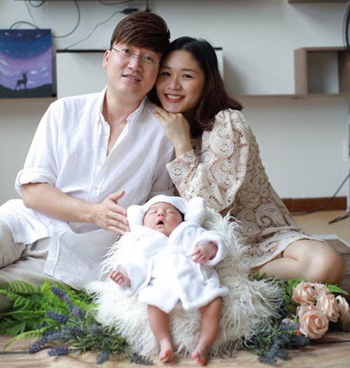 Người yêu kém 12 tuổi sinh con, Sỹ Luân đập tường 2 căn hộ làm nơi nghỉ dưỡng-1