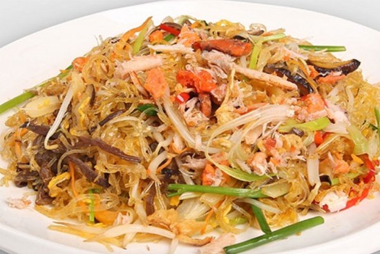 Buổi sáng đãi cả nhà miến xào cua biển ngọt thịt thơm ngon không bị dính