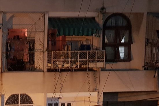 Con gái và cháu ngoại bệnh nhân 420 tại chung cư Lạc Long Quân âm tính với COVID-19, người Sài Gòn thở phào
