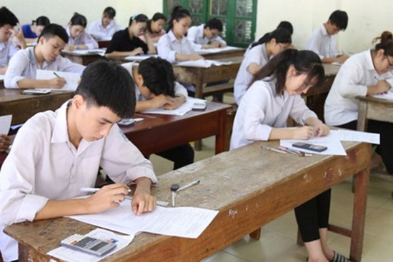 TP.HCM công bố điểm trúng tuyển vào lớp 10 chuyên năm 2020: Cao nhất 38,5 điểm