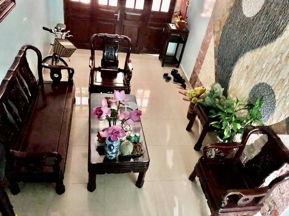 Khám phá nhà của gia đình vợ cũ Thành Trung tại Hà Nội-3