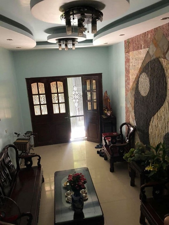 Khám phá nhà của gia đình vợ cũ Thành Trung tại Hà Nội-8