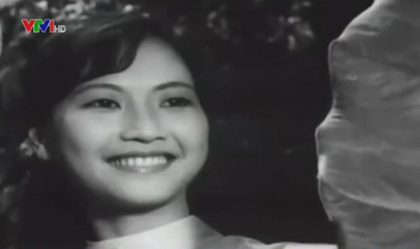 Đời thực viên mãn của cặp chị em NSND Như Quỳnh và Hoàng Xuân trong Đừng bắt em phải quên”-2