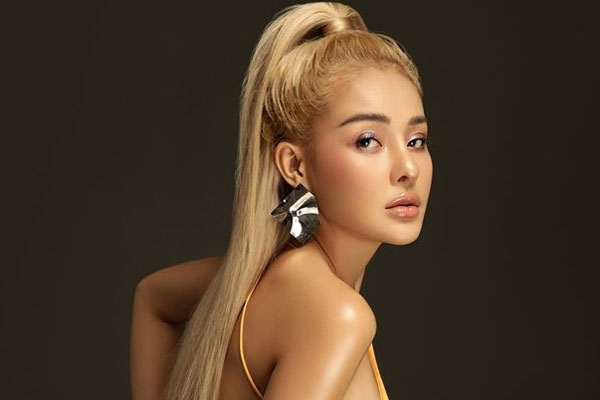 Chính thức bị cấm diễn 4 tháng sau bê bối ăn mặc phản cảm, Ngân 98 có chia sẻ đầu tiên nhưng lại vội xóa?-4