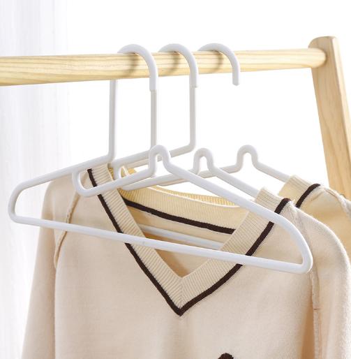 3 tiêu chí lựa chọn móc treo giúp bạn xếp quần áo gọn gàng, lại cất được nhiều hơn trước gấp 2-3 lần-2