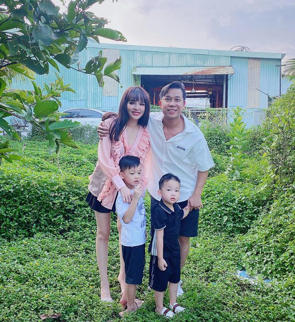 Bỏ showbiz sinh liền 2 con với Lê Hoàng, hotgirl Đà Nẵng giờ đẹp nõn nà, ở nhà 40 tỷ-6