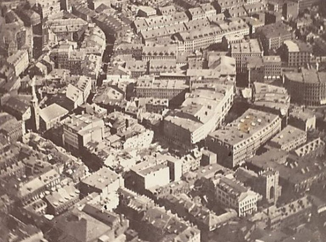 Loạt những bức ảnh đầu tiên của nhân loại cho thấy một thế giới hoàn toàn khác, mang lại cảm giác từ ngỡ ngàng đến sởn tóc gáy-7