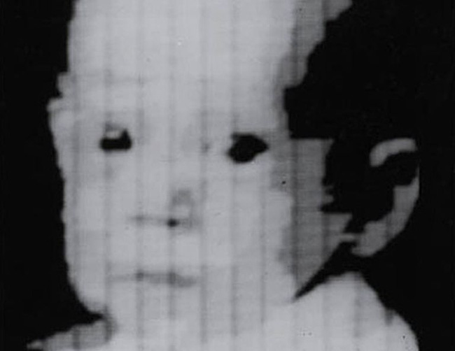 Loạt những bức ảnh đầu tiên của nhân loại cho thấy một thế giới hoàn toàn khác, mang lại cảm giác từ ngỡ ngàng đến sởn tóc gáy-16