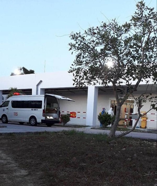 2 ca nhiễm Covid-19 ở Đà Nẵng được chuyển ra Bệnh viện Trung ương Huế điều trị-2