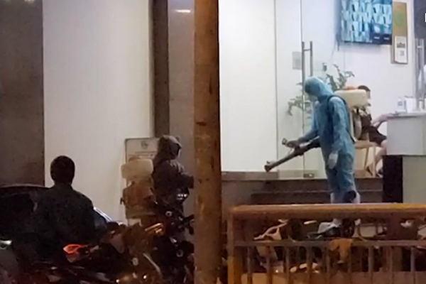 Công bố lịch trình di chuyển và thời gian sinh hoạt của 8 bệnh nhân mắc COVID-19 mới nhất: Bệnh nhân 444 đi uống cà phê nhiều lần ở một quán-3