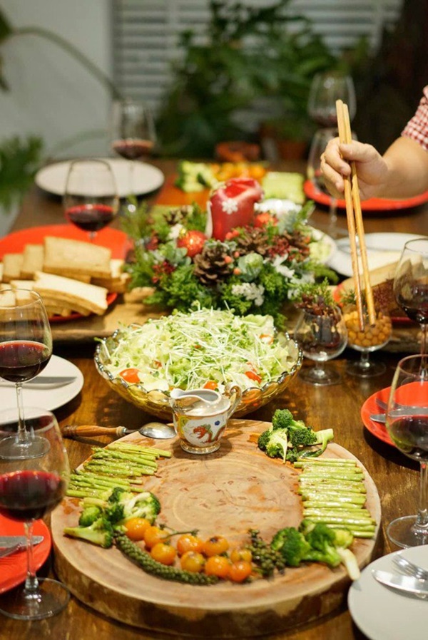 Vợ tiểu thư miền Tây của Hoàng Bách nấu bún, bạn bè rần rần muốn gõ cửa đến ăn ké-9