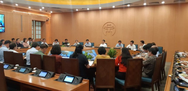 Hà Nội bàn giải pháp đối phó với những diễn biến mới của dịch COVID-19-1