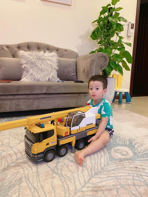 Diễn viên Việt Anh căng thẳng cùng con vượt qua khủng hoảng trong giai đoạn đầu bố mẹ ly hôn-3