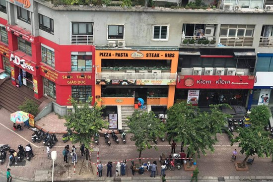 Có 4 người hút chung điếu cày với ca nhiễm Covid-19 mới ở Hà Nội