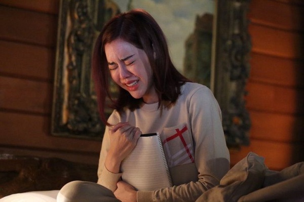 Giận chồng nên sang cô hàng xóm ngủ nhờ, nửa đêm nghe gõ cửa, tôi giật mình choàng dậy và hốt hoảng khi nghe giọng nói của người đứng bên ngoài-1