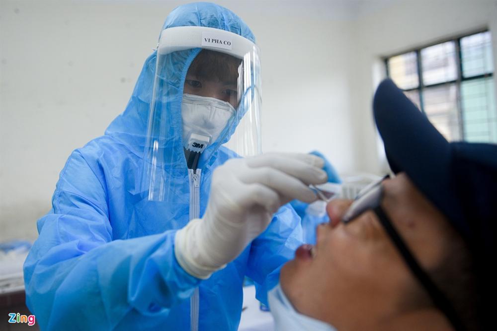 Cả nước bước vào cuộc chiến với làn sóng covid mới-1