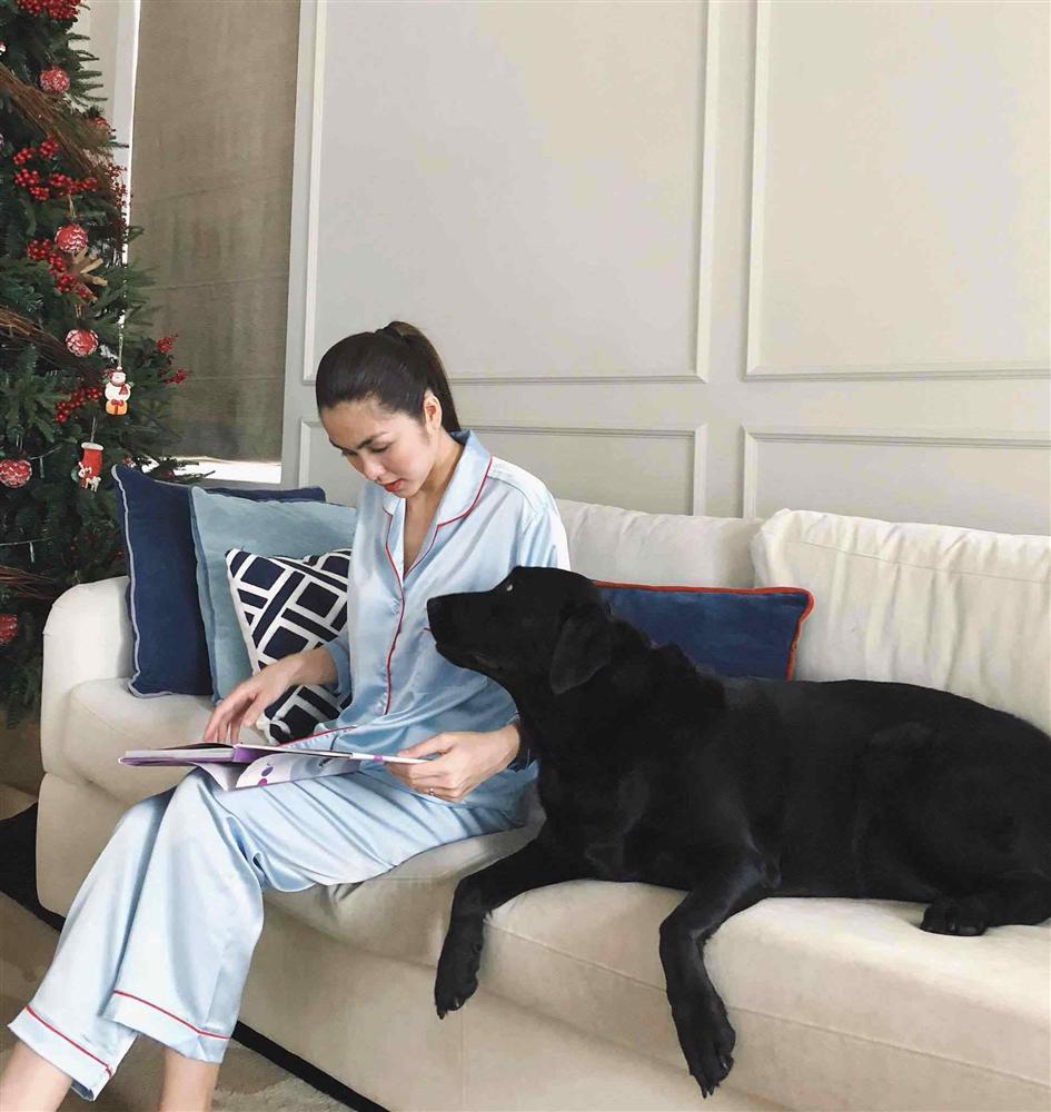 Từ bán cơm bụi giờ Tăng Thanh Hà thành bà mẹ 8 năm ở biệt thự dát vàng chăm con-5