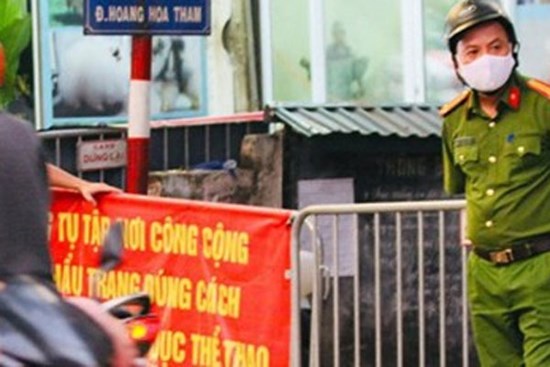 Phát hiện ca dương tính COVID-19, quận Tây Hồ đóng cửa các trường học