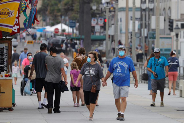 Kỷ lục về số ca tử vong do Covid-19 tại Mỹ, mỗi phút có 1 người chết-1