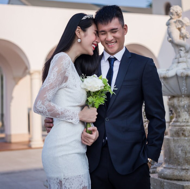 Cách hành xử của Thủy Tiên khi phát hiện vết son trên áo chồng-5