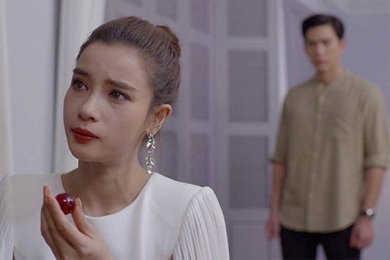 Phát hiện tài khoản của chồng biến mất một số tiền lớn, tôi âm thầm tìm hiểu rồi