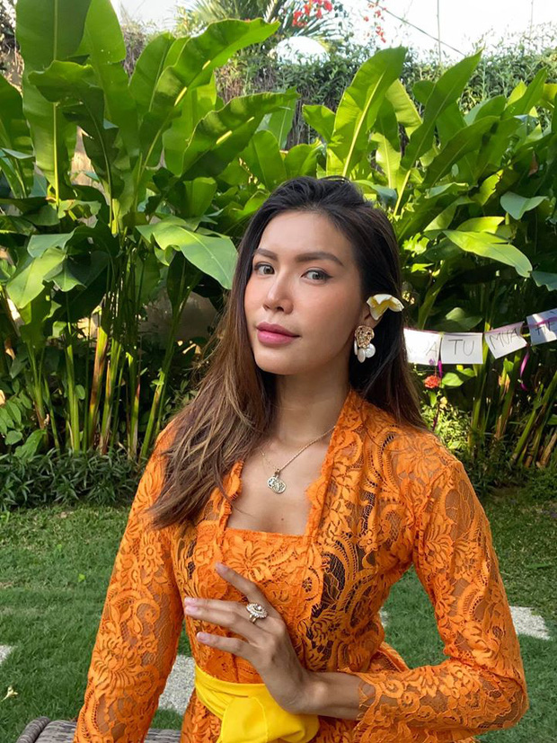 Minh Tú ngày đầu cách ly khi về đến Việt Nam: Bất ngờ đổi địa điểm, chuyển sang ăn chay 14 ngày-5