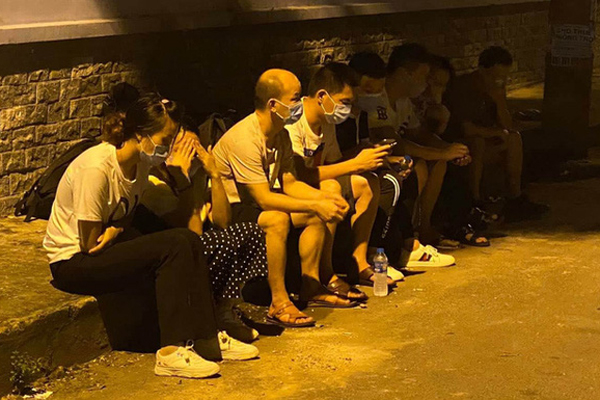 Kinh hoàng dâu tây Trung Quốc tuồn về Đà Lạt có dư lượng thuốc trừ sâu gấp 3 lần cho phép-6