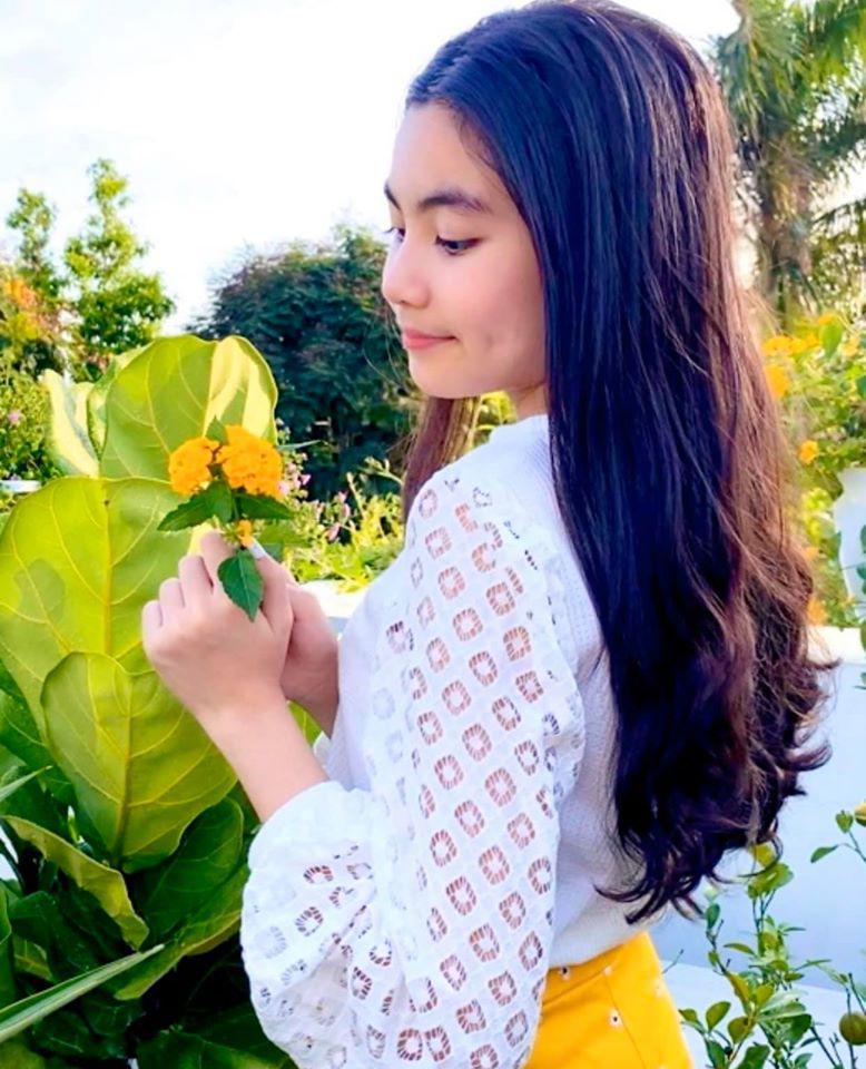 12 tuổi dậy thì, con gái Quyền Linh vẫn đứng canh bố mẹ tắm vì một nỗi sợ-1