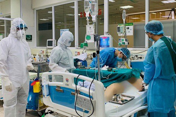 Bộ Y tế: Bệnh nhân 437 nguy kịch, thêm nhiều ca mắc COVID-19 diễn biến rất nặng-1