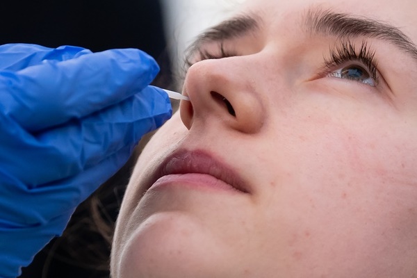 Phát hiện chất nicotine có thể làm giảm nguy cơ nhiễm Covid-19-2