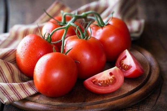 Chuyên gia khuyên ăn cà chua cùng 4 món này ngăn chặn ung thư, bổ không kém