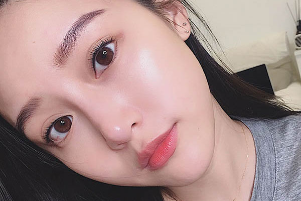 3 lọ serum giúp cấp ẩm tầng sâu, da cứ hồng hào mọng nước như vừa được tiêm căng bóng-5