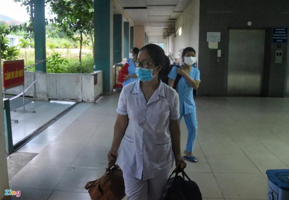 Bên trong bệnh viện dã chiến ở Đà Nẵng-2