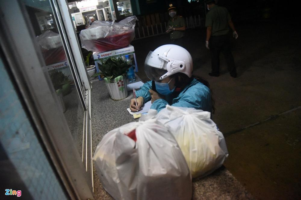 Bên trong bệnh viện dã chiến ở Đà Nẵng-7