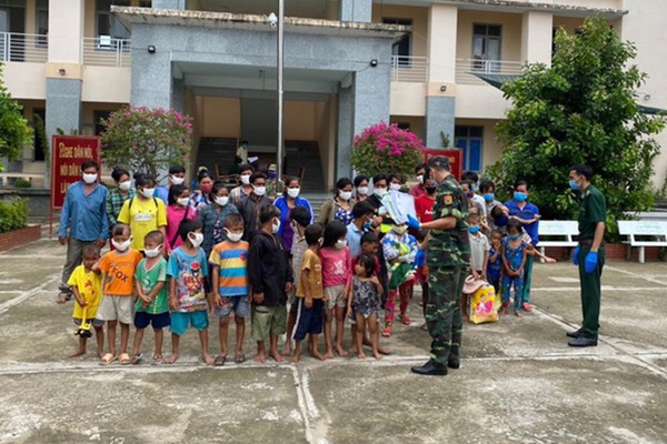 Cả gia đình ở Phú Quốc bị cách ly vì tiếp tay người Trung Quốc nhập cảnh trái phép-2