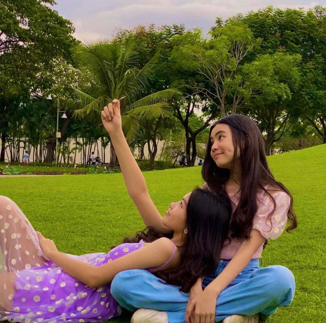 Gái út nhà Quyền Linh khoe ảnh xinh không tì vết: Lọ Lem được ví như Hoa hậu thì Hạt Dẻ cũng phải Hoa khôi-2